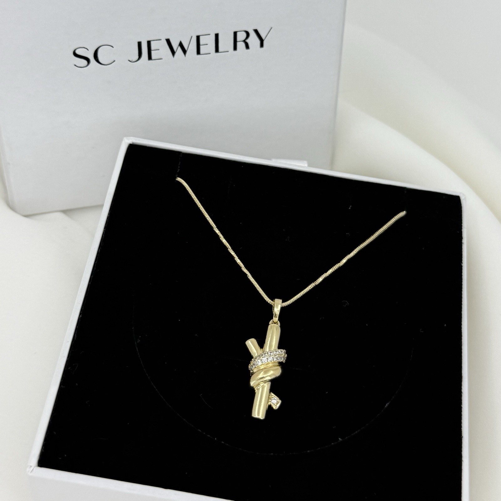 14K Gold Plated Knot Necklace with CZ Detail | Elegant Minimalist Jewelry