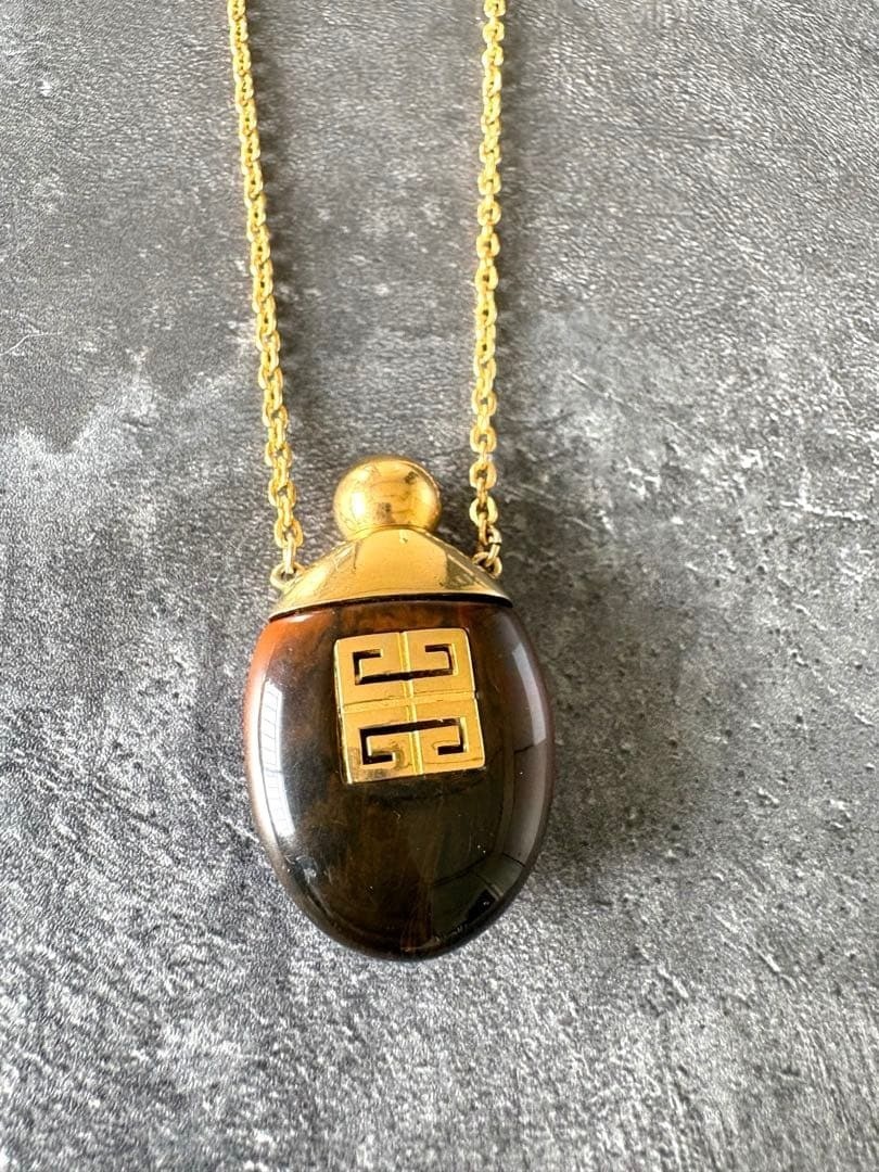 Givenchy Tortoise Shell Motif Gold Perfume Bottle Necklace Pendant N7