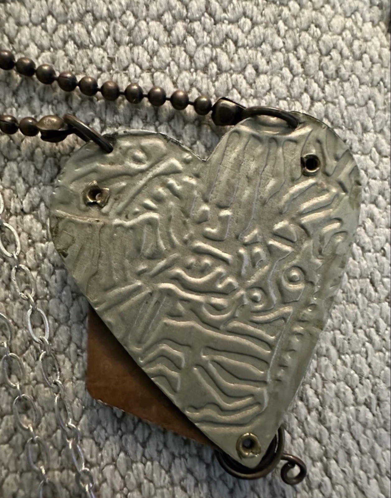Beautiful Bronze Elephant Necklace with Latch