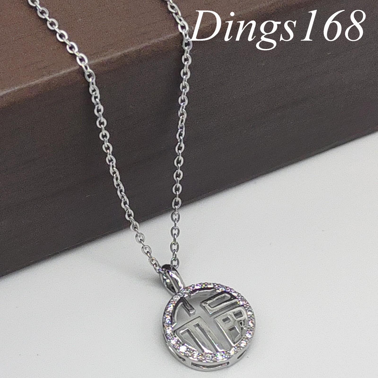 18K White Gold Filled 13mm See-Through Crystal Pendant 1mm Cable Chain Necklace