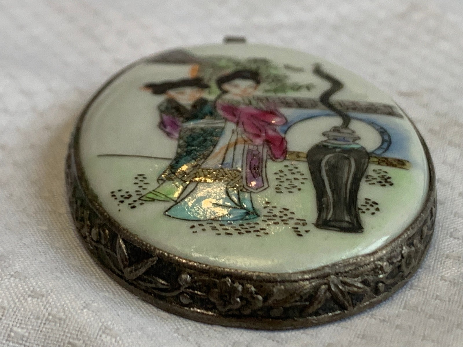 Hand Painted Asian Ladies Pendant Fashion Jewelry Porcelain Beijing China
