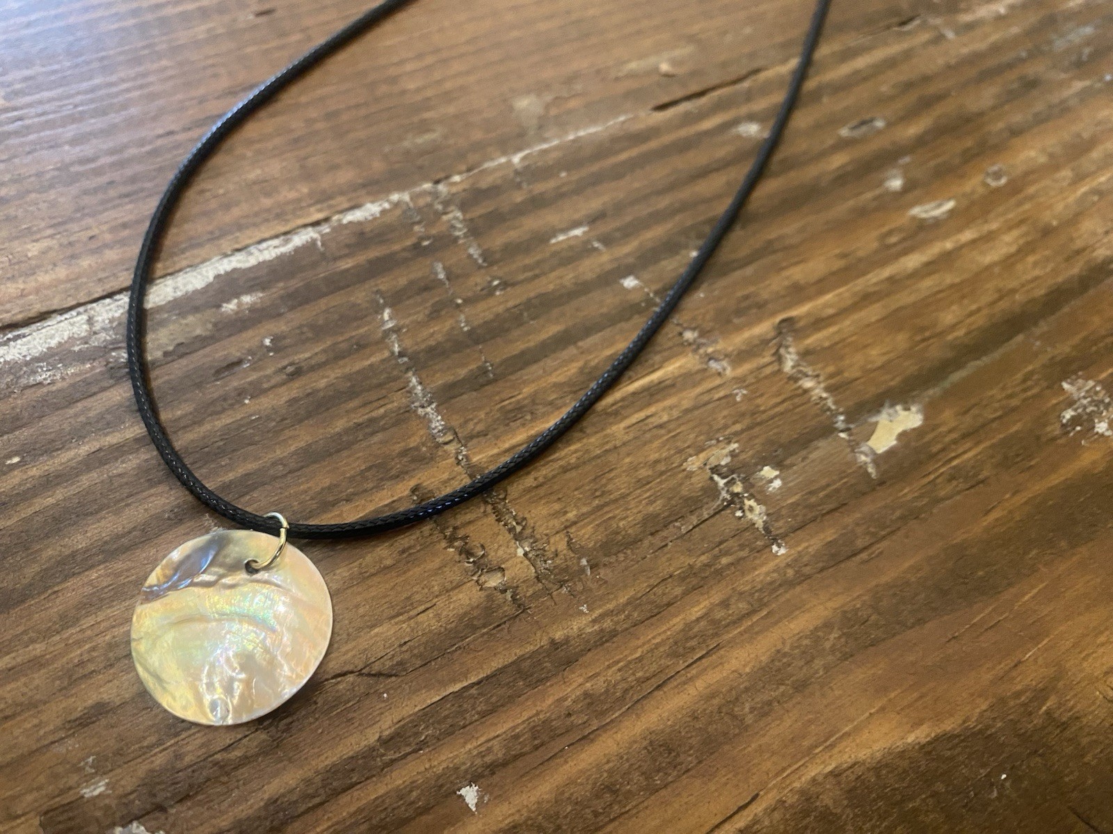 Pendant Necklace | Black Cord, Sand/Natural Texture Shell (20 mm/0.75″)
