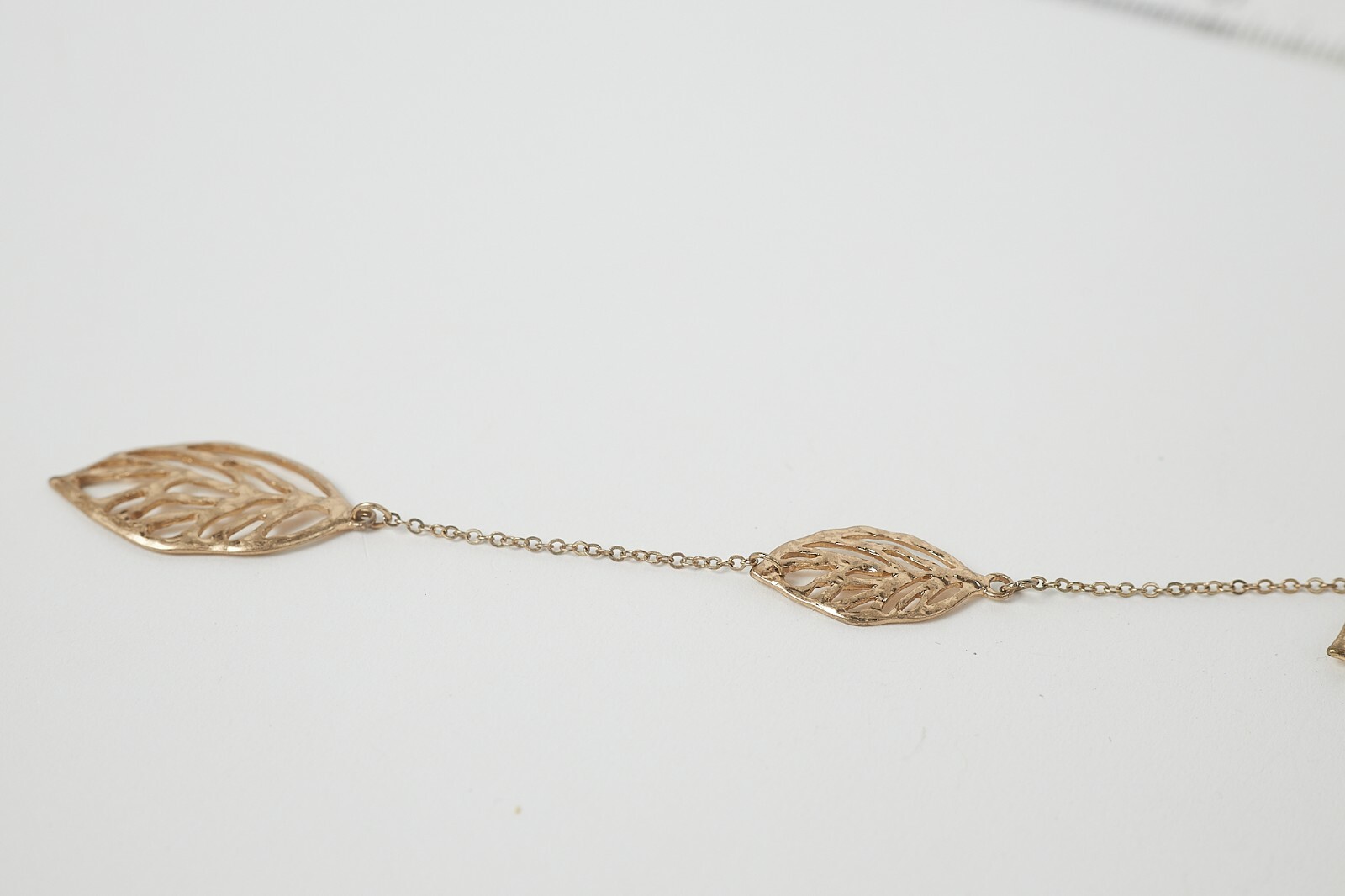 Gold Tone Open Metalwork Triple Leaf “Y” Necklace 24″ long + 3″ extender
