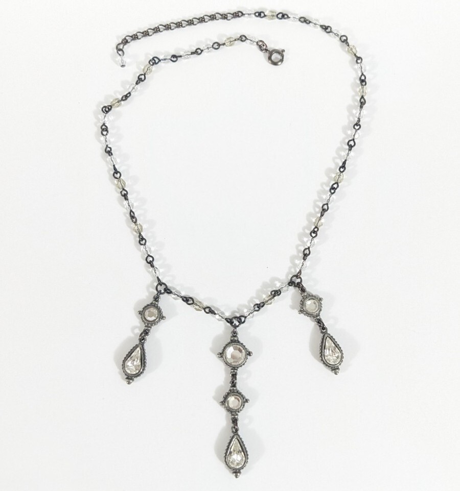 Ben Amun Crystal Dangle Necklace Silver Toned White Colorless Beads Rhinestones