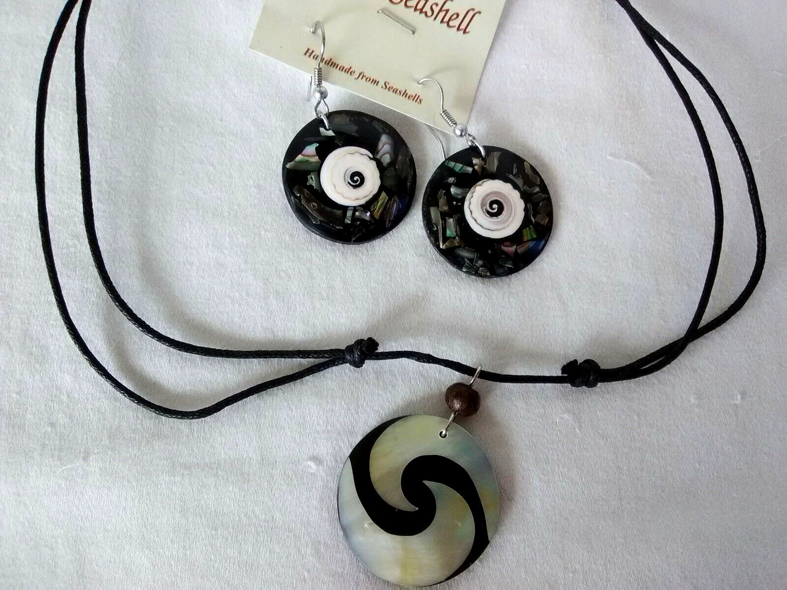 Resin Seashell Pendant 32″ Adj Necklace Earrings Set USA Seller New