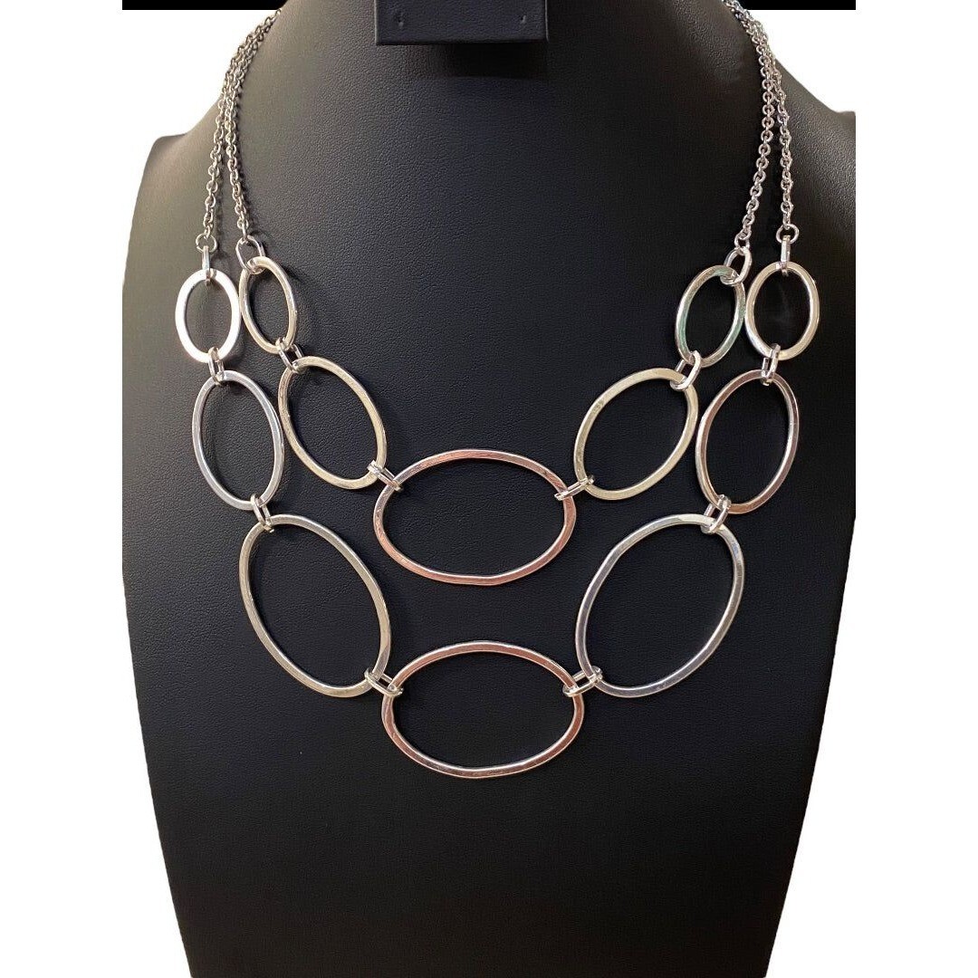 Silvertone Layered Bib Necklace 17-20″ Lays Flat Lightweight Statement