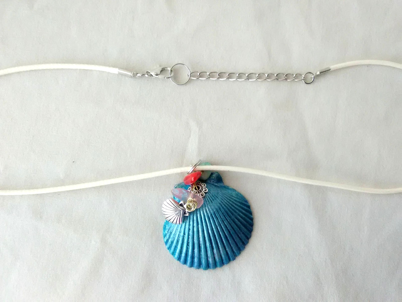 Boho Chic Real Seashell Pendant Necklace 20″ Women’s Jewelry US Seller Gift