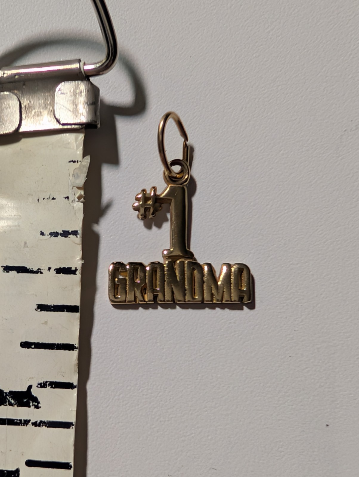 14K Yellow Gold “#1 GRANDMA” Charm Pendant (Chain Not Included)