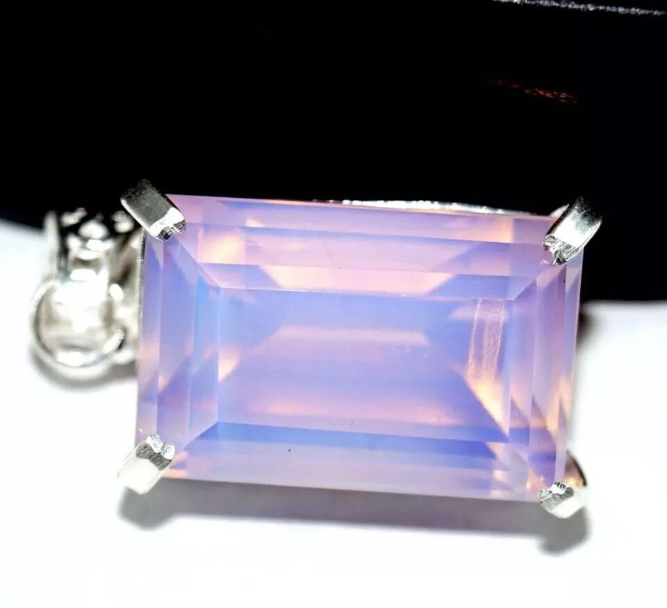Bi-Color Emerald Natural 96 Ct Welo Opal 925 Solid Silver Pendant Loose Gemstone