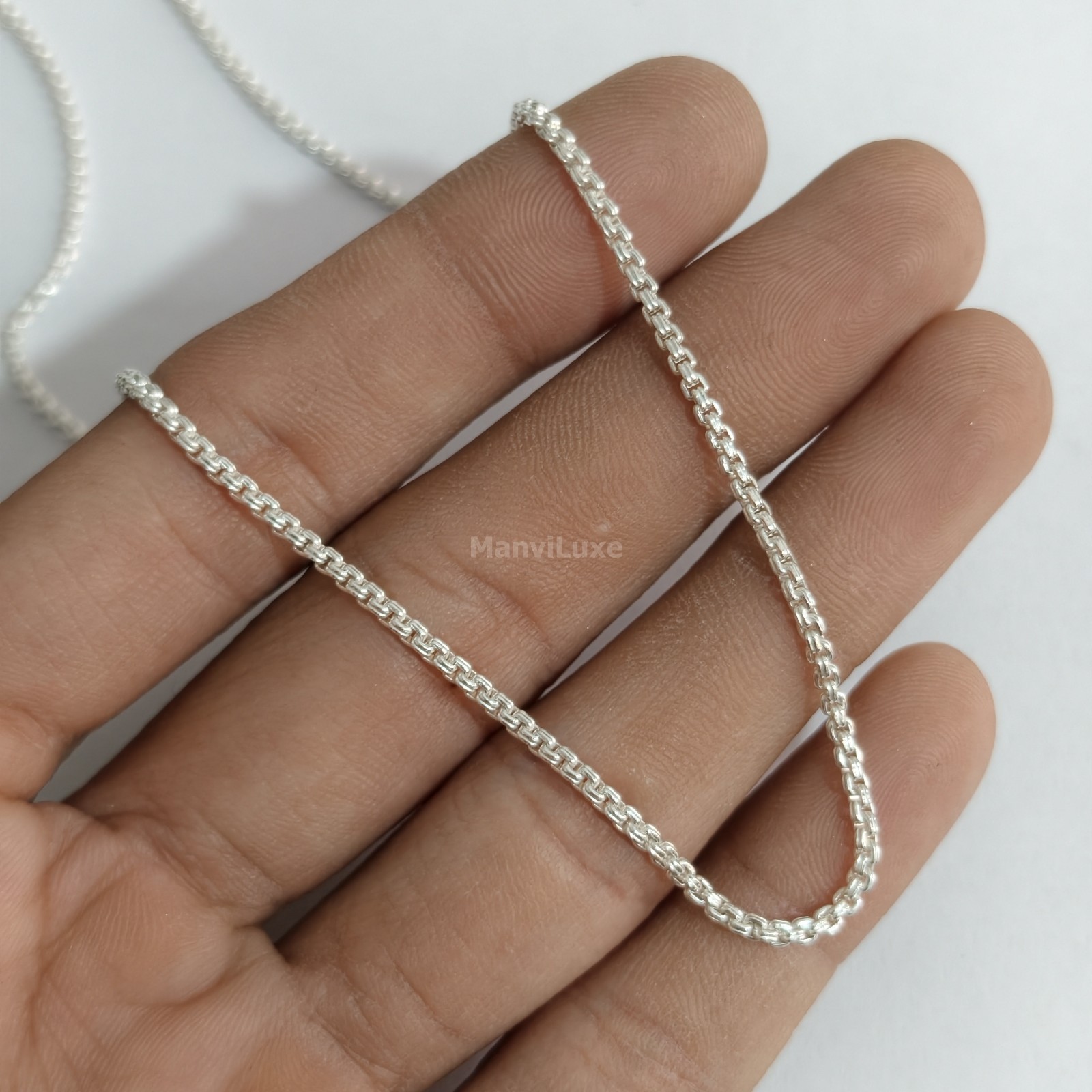 20″ Premium Silver Bonded Minimalist Woven Link Chain Necklace