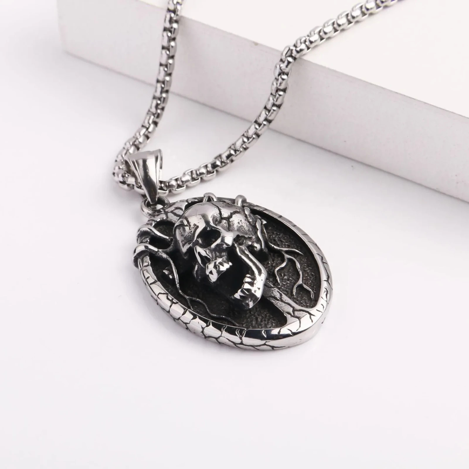 Gothic Satanic Skull Pendant Necklace Retro Punk Cross Charm Jewelry Gift