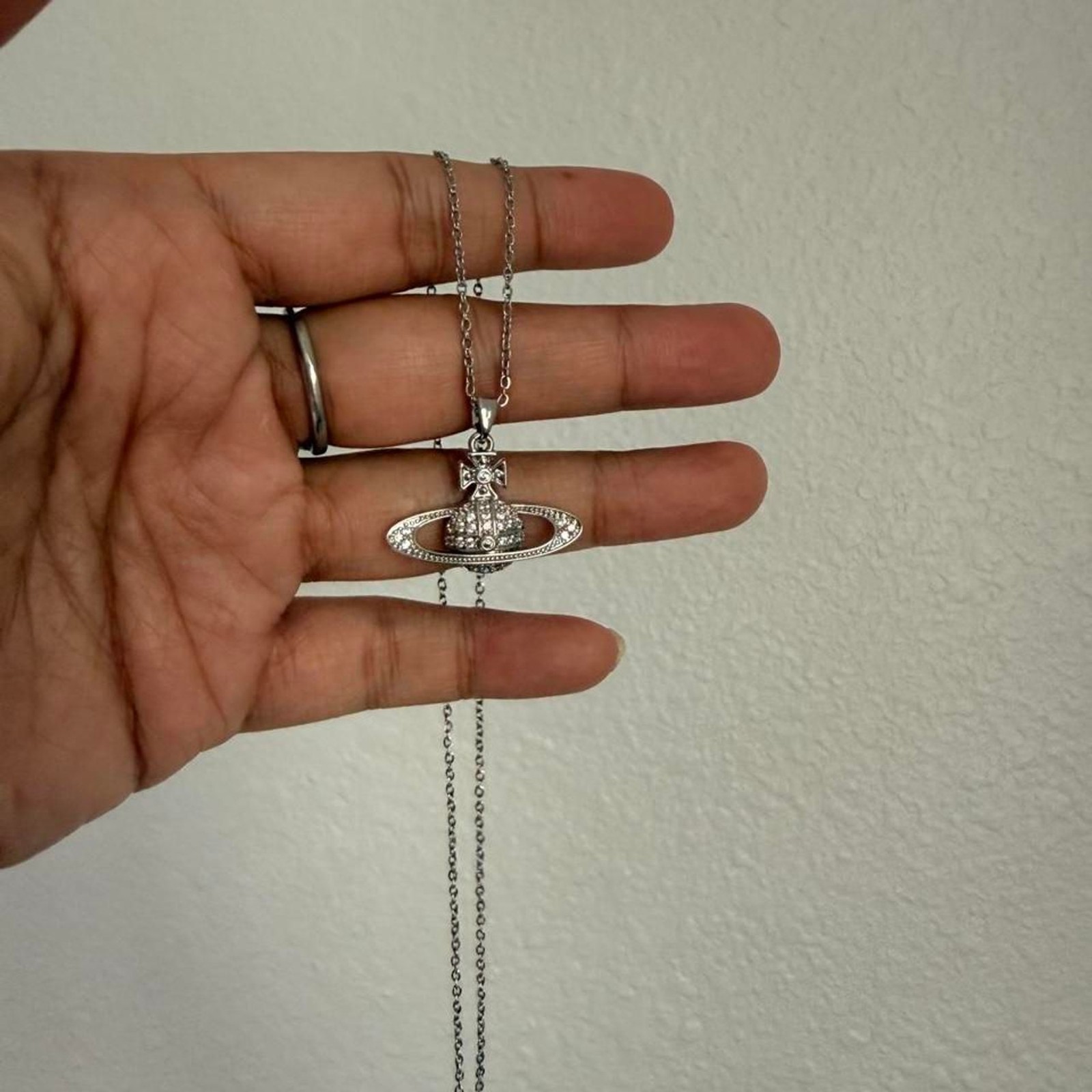Sparkly Saturn Planet Pendant Choker Necklace