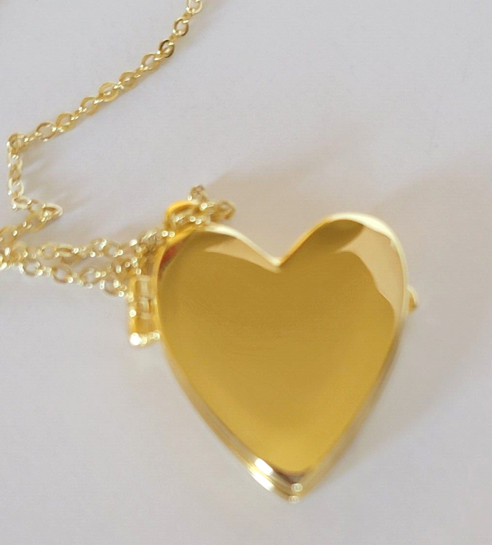 Adornia Engraved MAMA Heart Locket 14K gold Plated Adjustable 16″-18″ MSRP $136