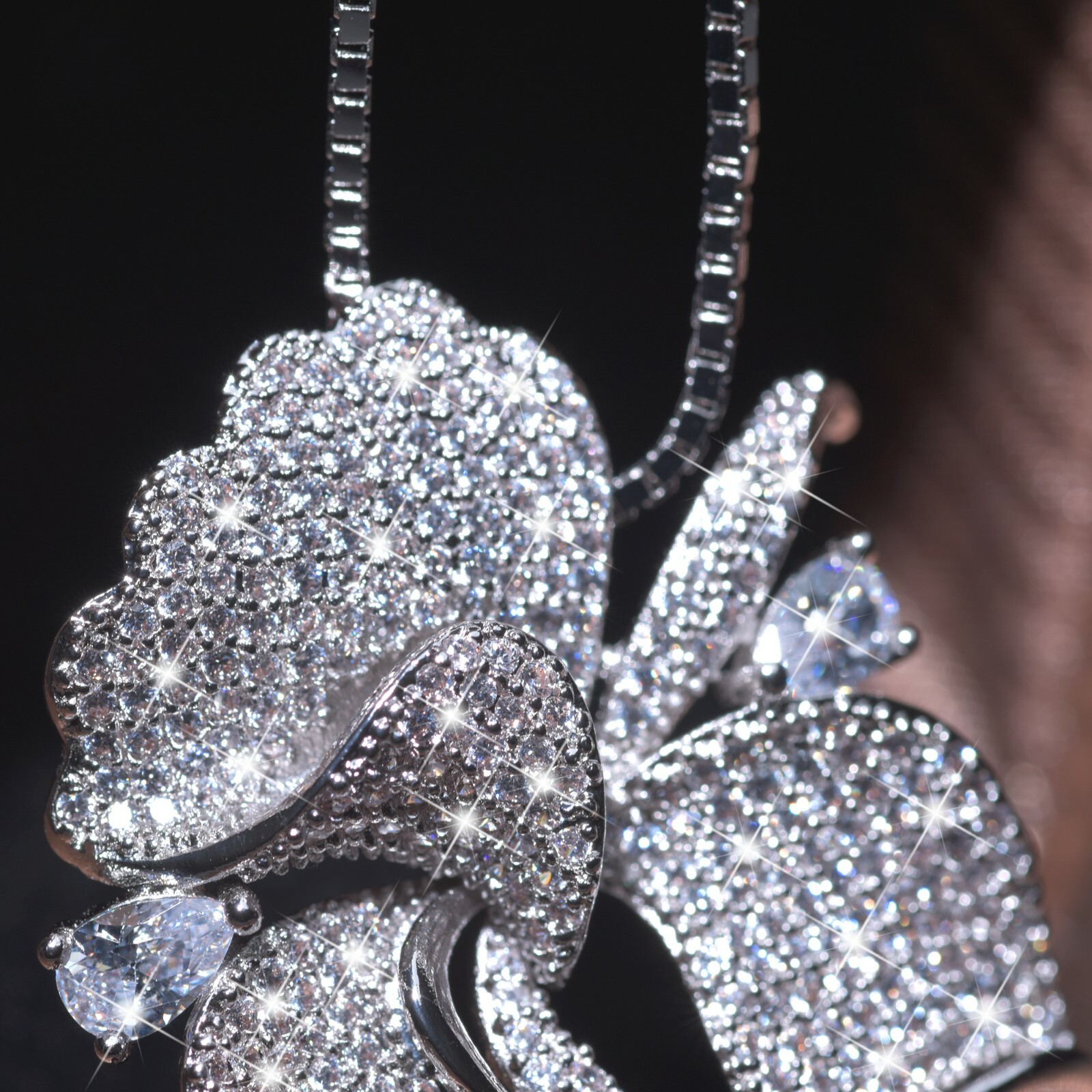 18K WHITE GOLD FILLED SIMULATED DIAMOND WEDDING PARTY FLOWER NECKLACE LUXURY GEM