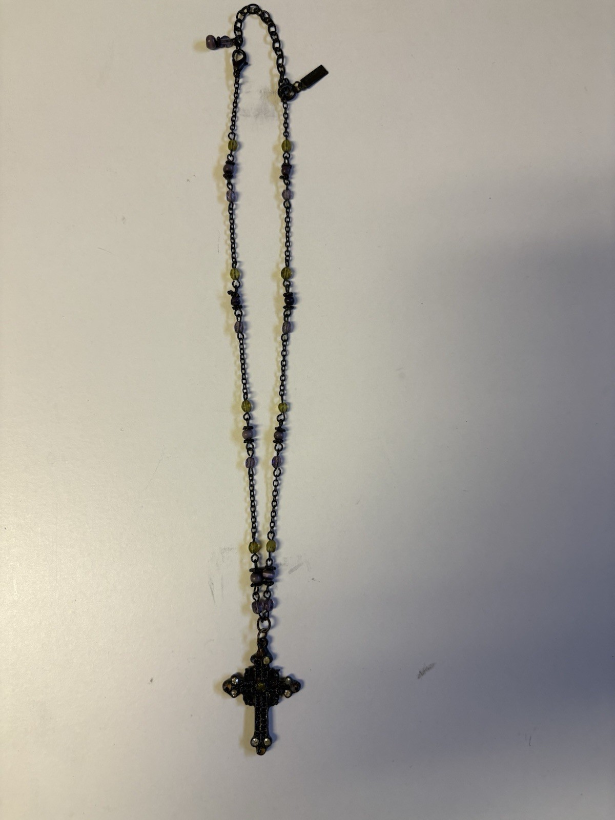 Lot Of 8 Necklaces Shorter Lengths Various Materials Good Condition