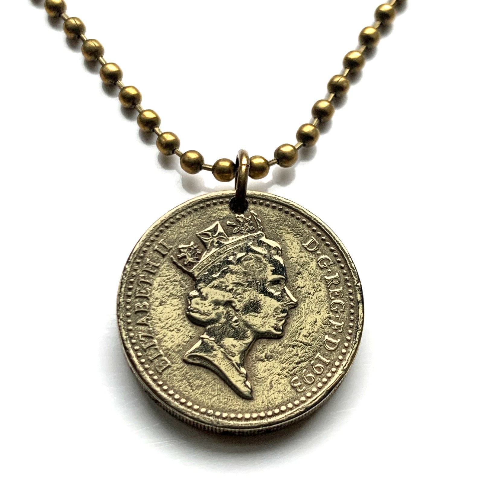 1983 United Kingdom Pound coin pendant British arms lion unicorn London 001683