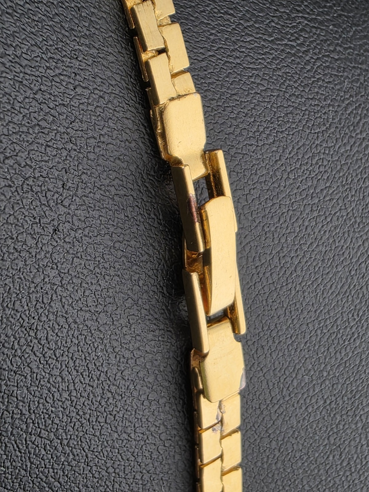 10K Gold Plated Brick Link Necklace 18.5″ Flat Articulated Chain 5mm- 15 Grams