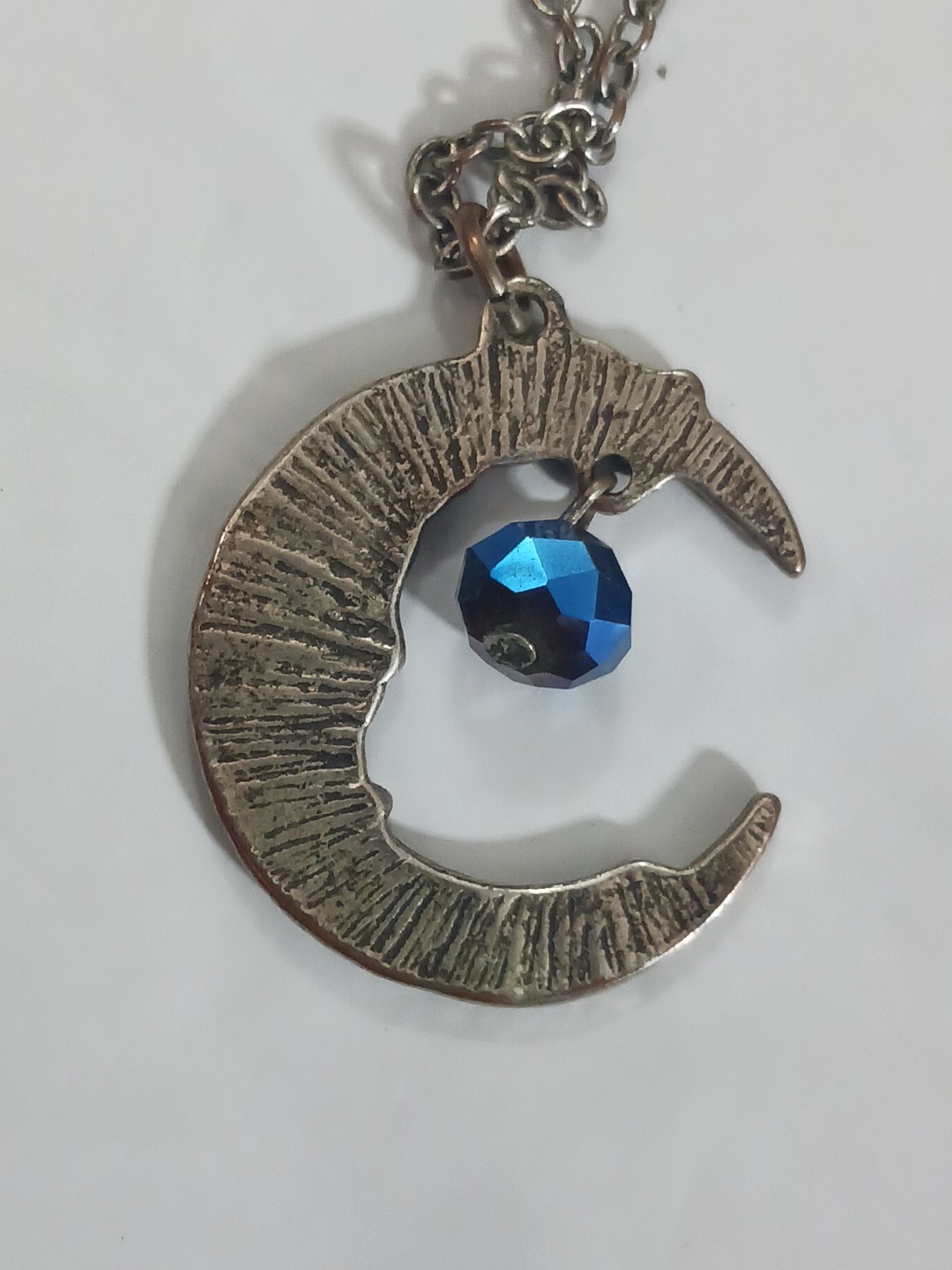 Necklace chains with pendants. stone ball, heart, wood, moon. Lot of 4 necklaces