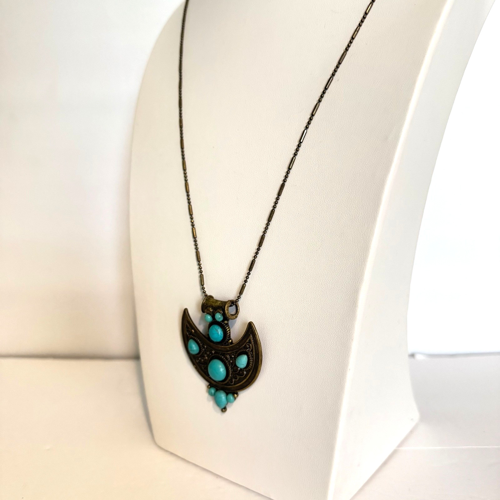 Vintage Boho Crescent Moon Pendant Necklace Faux Turquoise Antique Bronze Chain