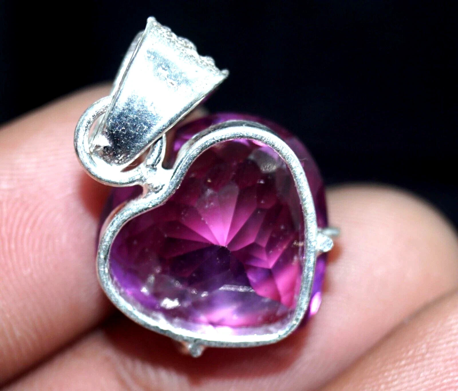 32 Ct Color Change Heart Cut Alexandrite Certified Gemstone Pendant 925 Silver