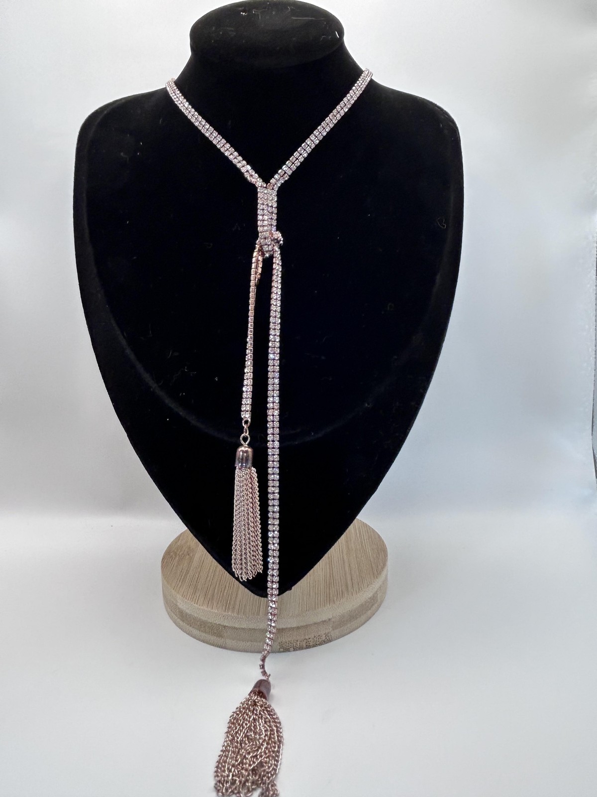 Necklace Gold Tone Rhinestone Lariat Y-Drop Tassel Fringe Crystal Lobster Clasp