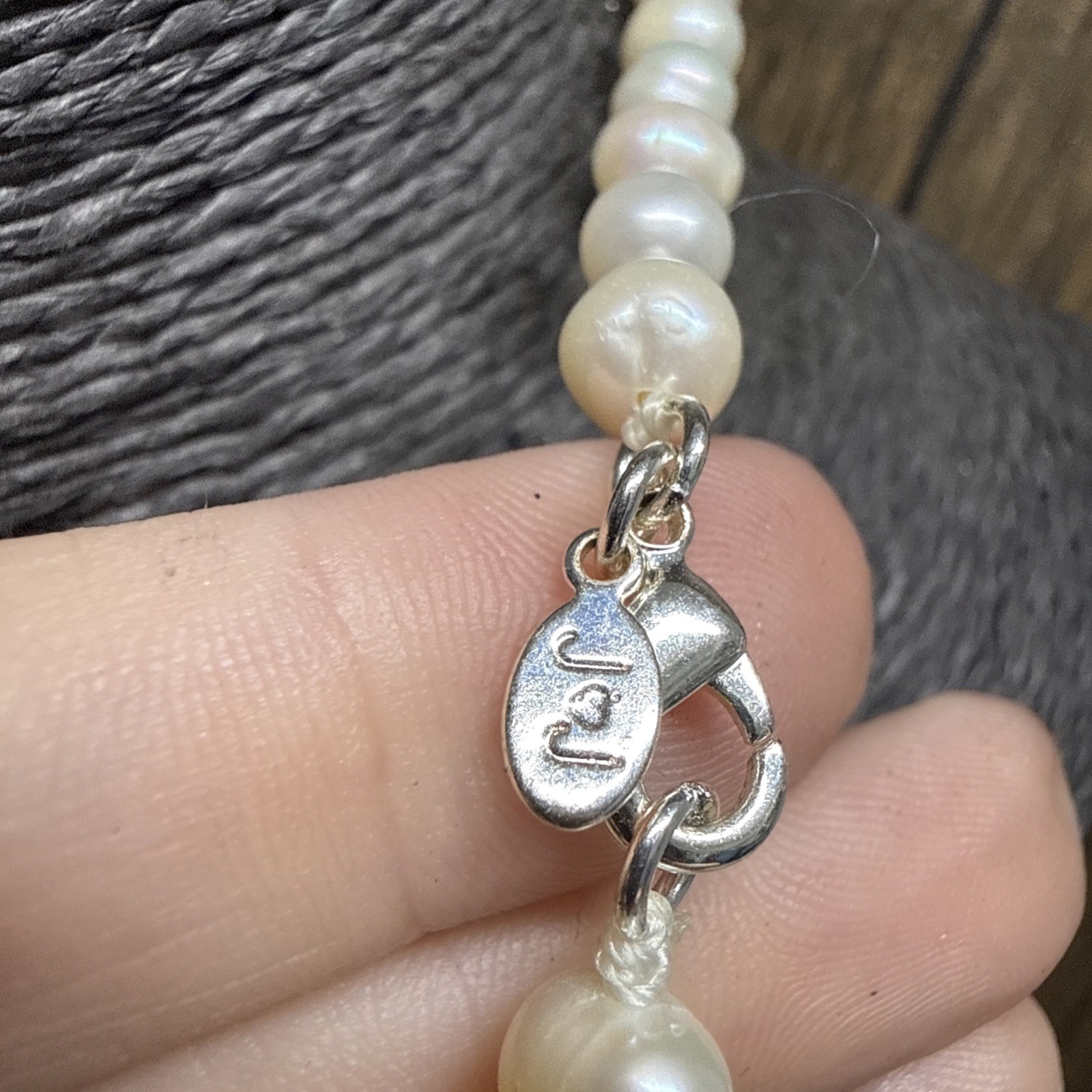 JOMA Jewellery Heart Pendant Necklace Silver Plate Real Pearls Pretty 46cm/18″