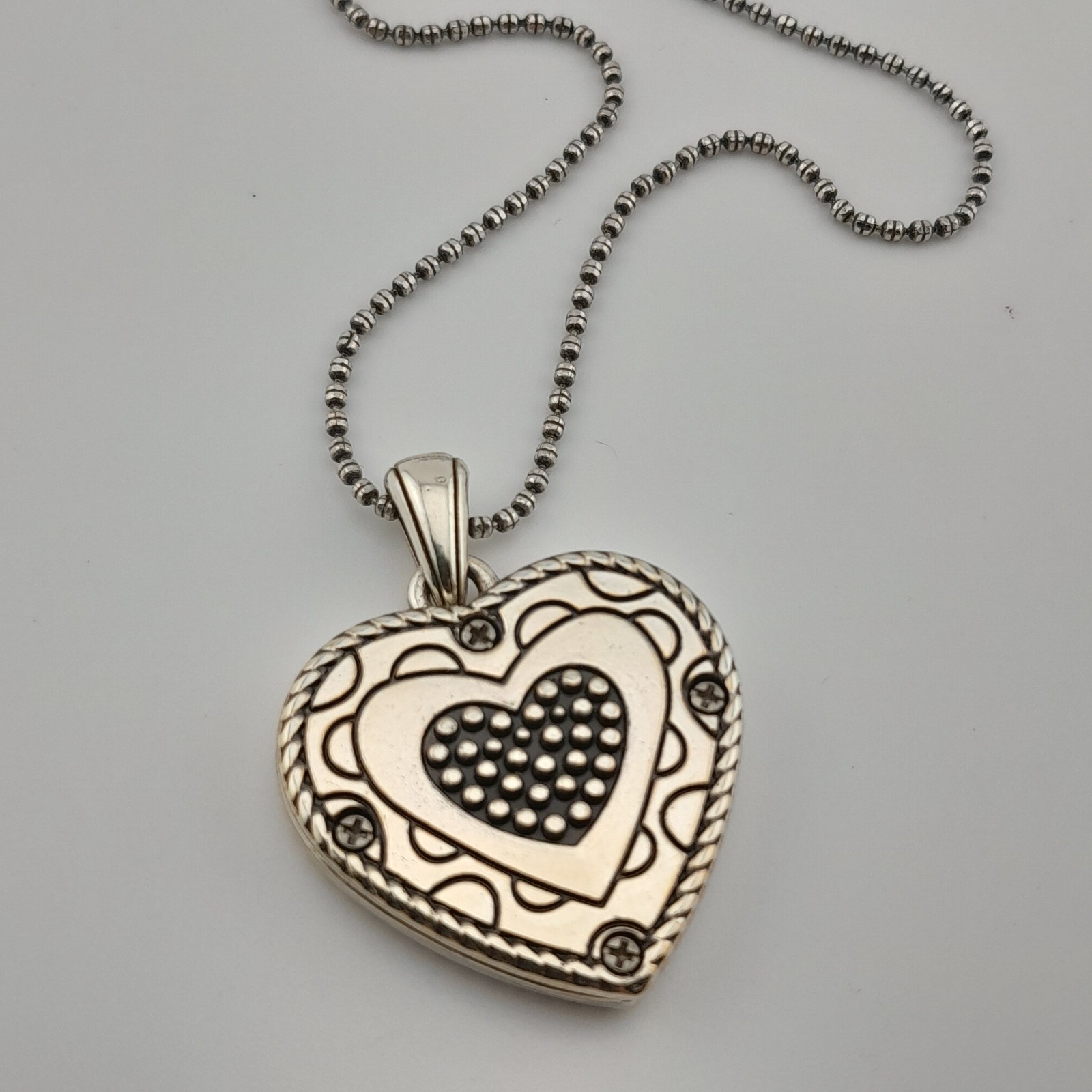 Brighton Heart Rhinestone Crystal Locket Photo Frame Pendant Silver Tone 18in
