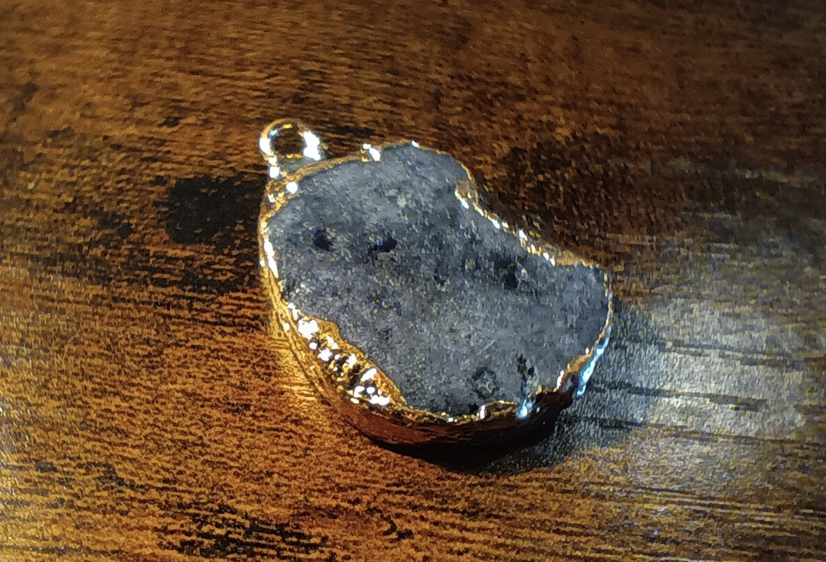 Gilded Edge Druzy Natural Black Stone Pendant Charm 32mm x 24mm FREE SHIP A-3