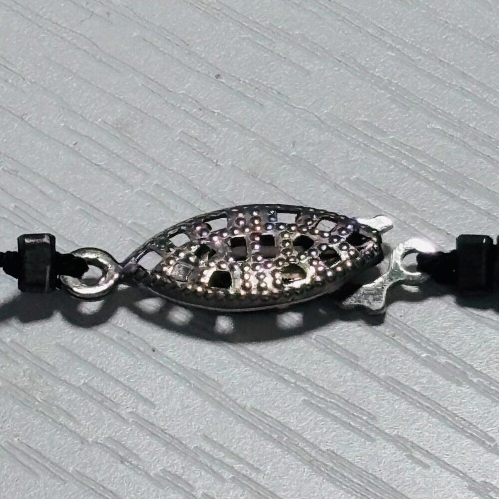 Black Peacock Pearl Beaded Necklace 18” Iridescent Classic
