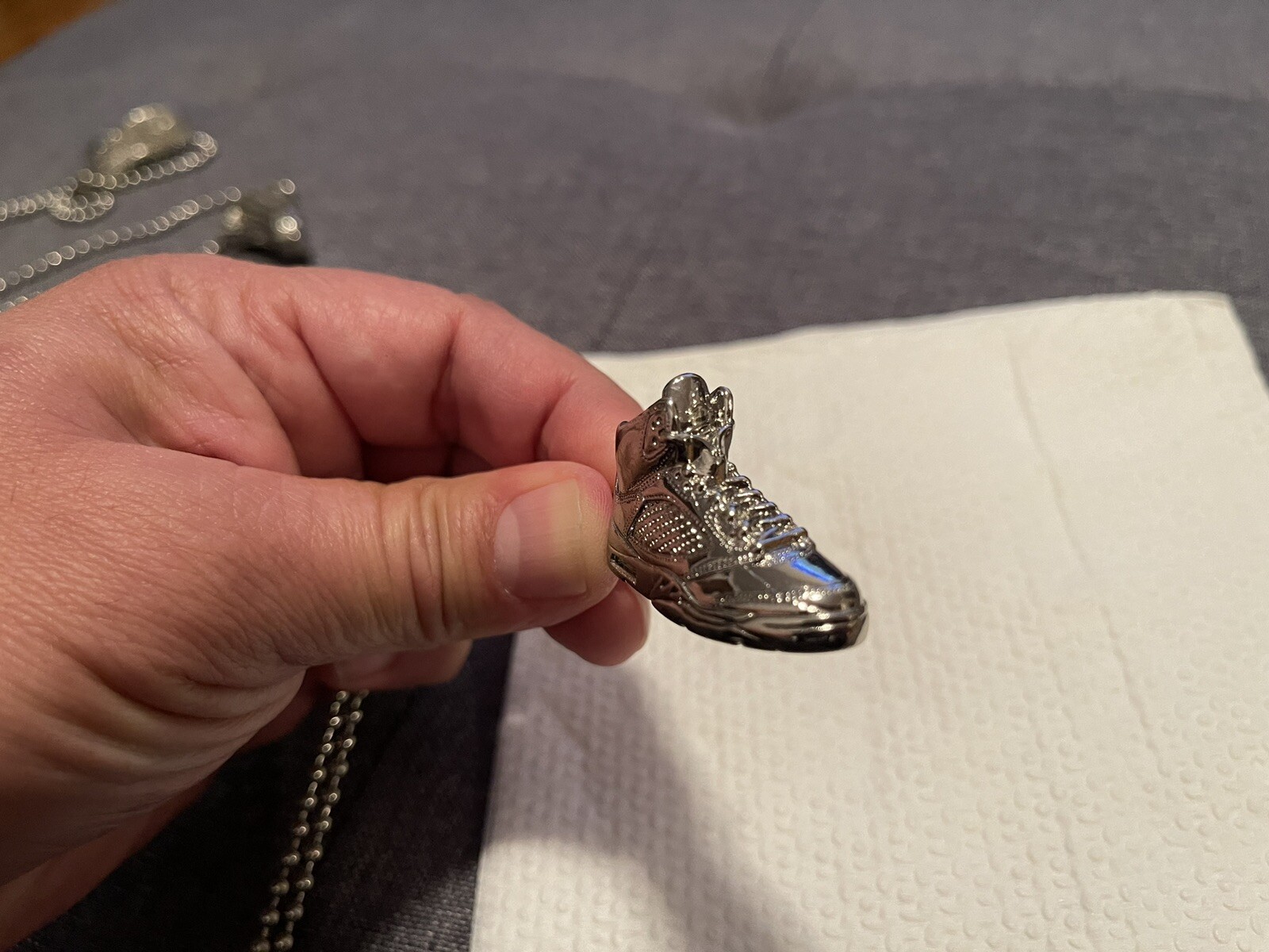 AUTHENTIC NIKE AIR JORDAN 5 necklace and pendant 1 11 3 Dunk SB Yeezy Force One