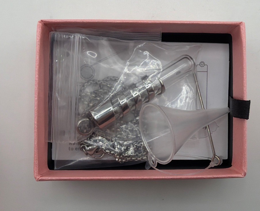 Silver Glass Vial Necklace Tube Pendant 22″ Chain Keepsake Bottle Jewelry.