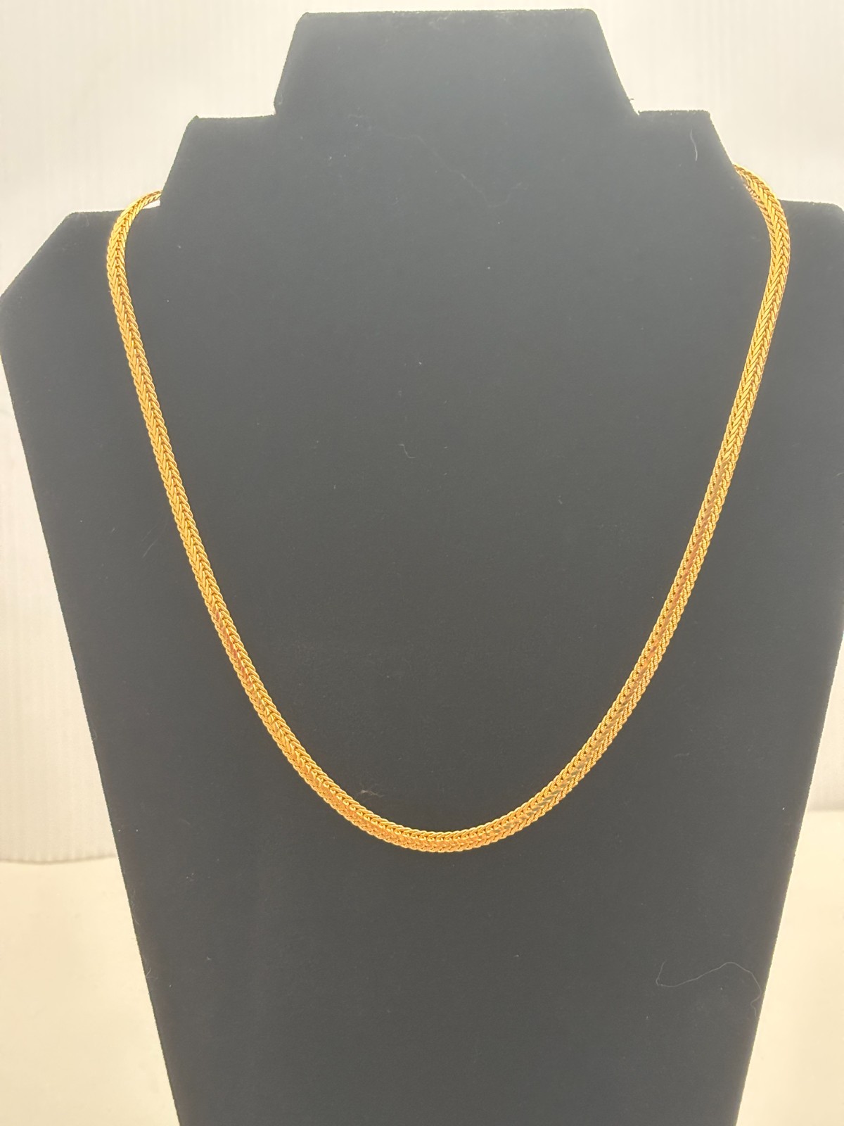 Gold Chain Necklace 18K Plated Gold 20in Woven Pattern Unisex Sturdy Flexible