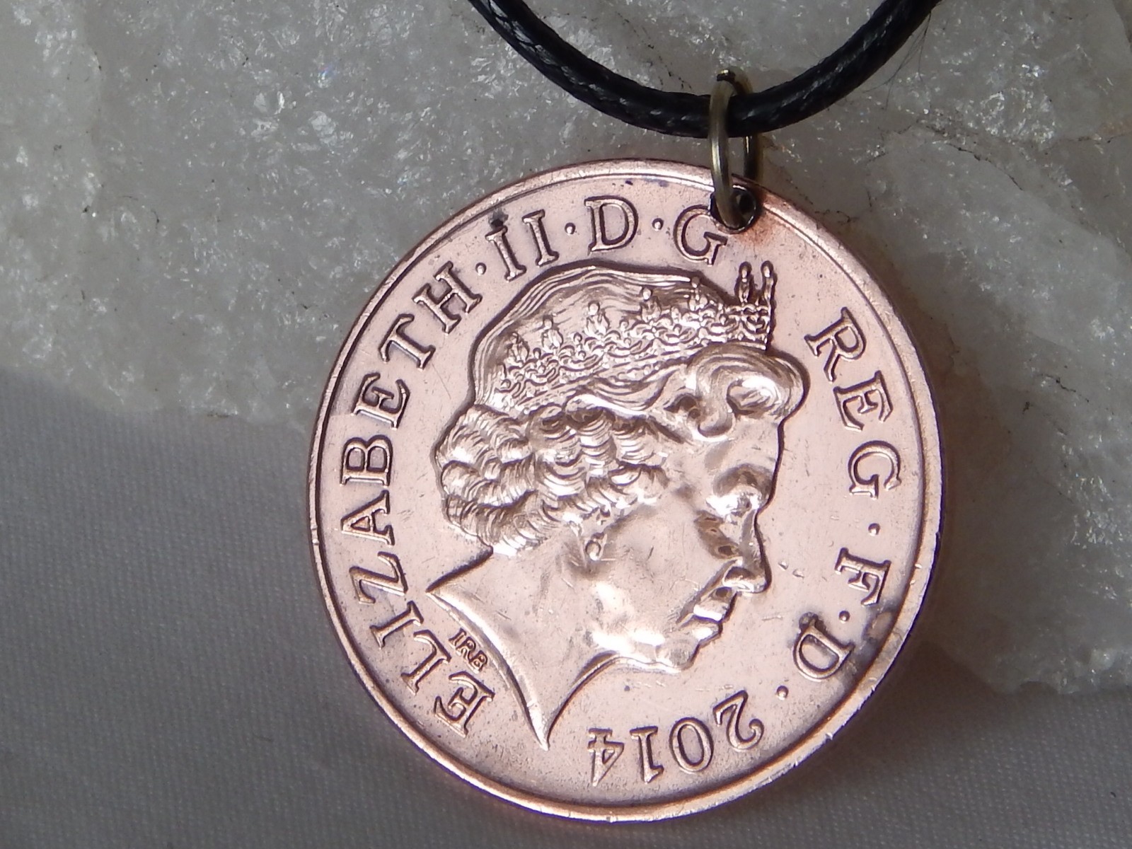 2014 Britain 2 Pence Coin Pendant Necklace Lion #523