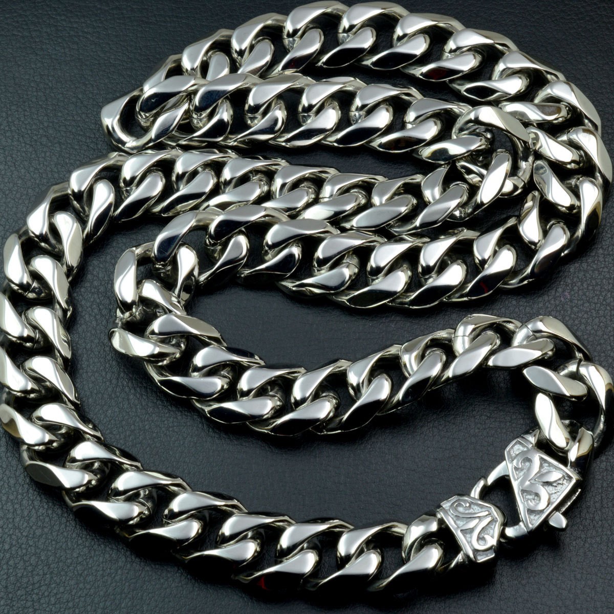 Polisihed Stainless Steel Necklace Curb Chain For Mens Boys 13mm 26” Jewelry