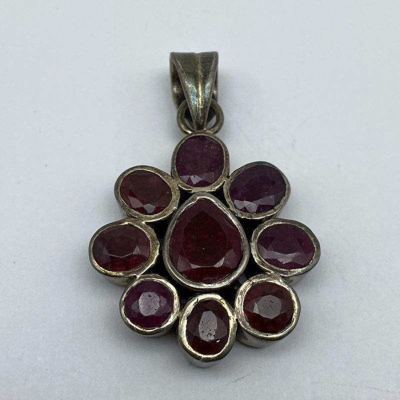 Sterling Silver 925 Red Faceted Stone Flower Cluster Pendant 1 5/8″ 15.5g