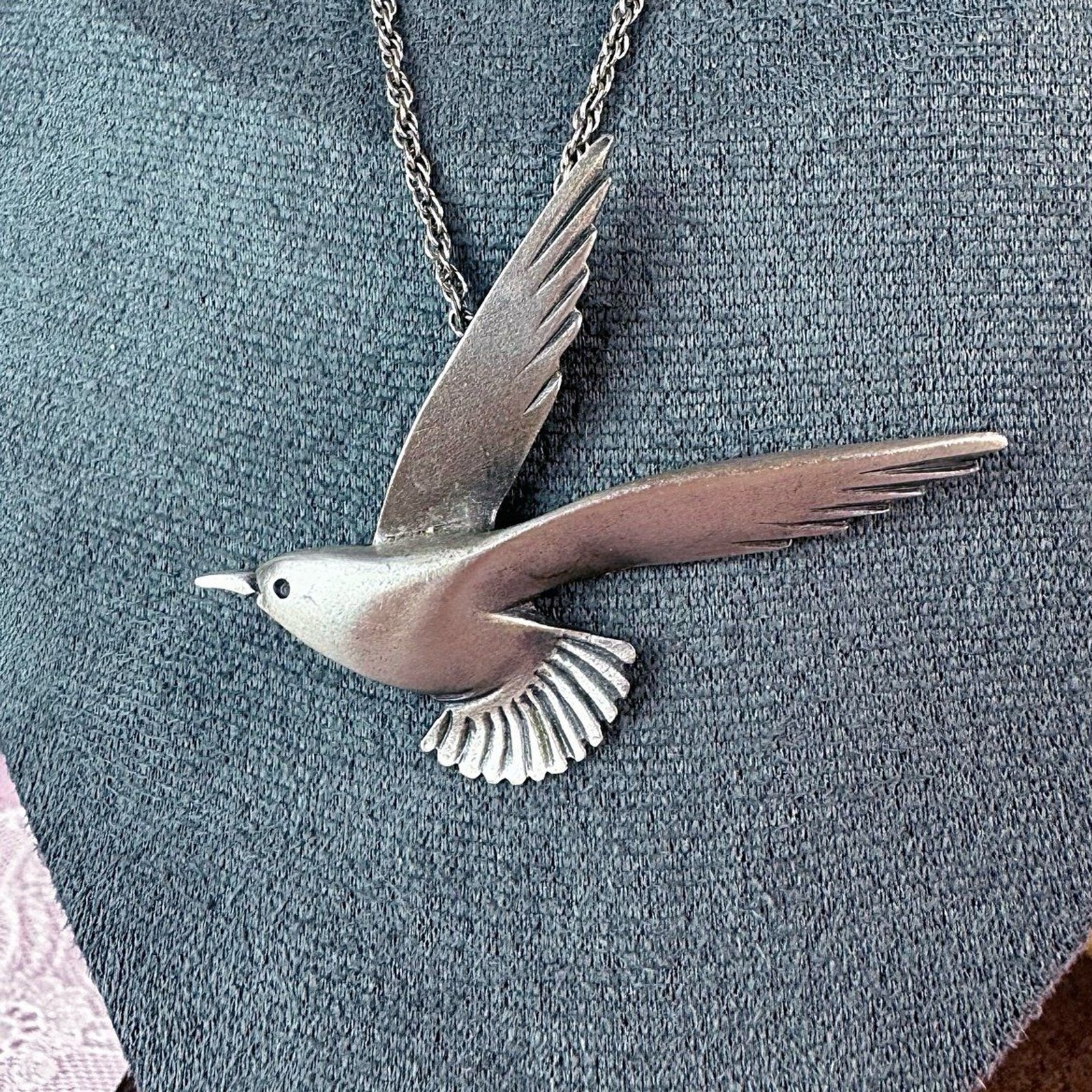 Vintage Pewter Seagull Necklace – Silver Pendant, Coastal Nautical Bird Jewelry