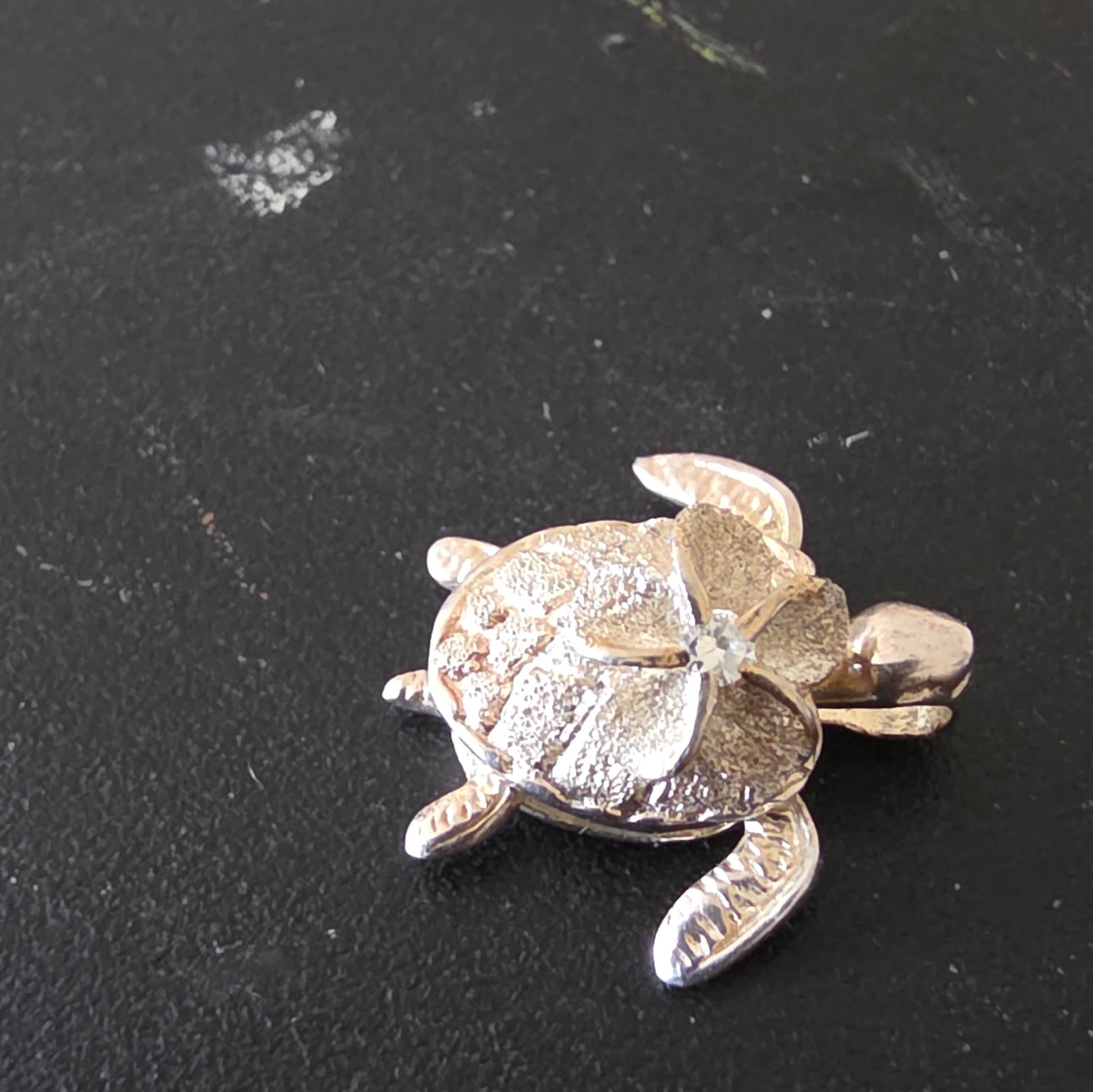 Sterling Silver Turtle Charm Pendant w/ Clear Round Cubic Zirconia Stone