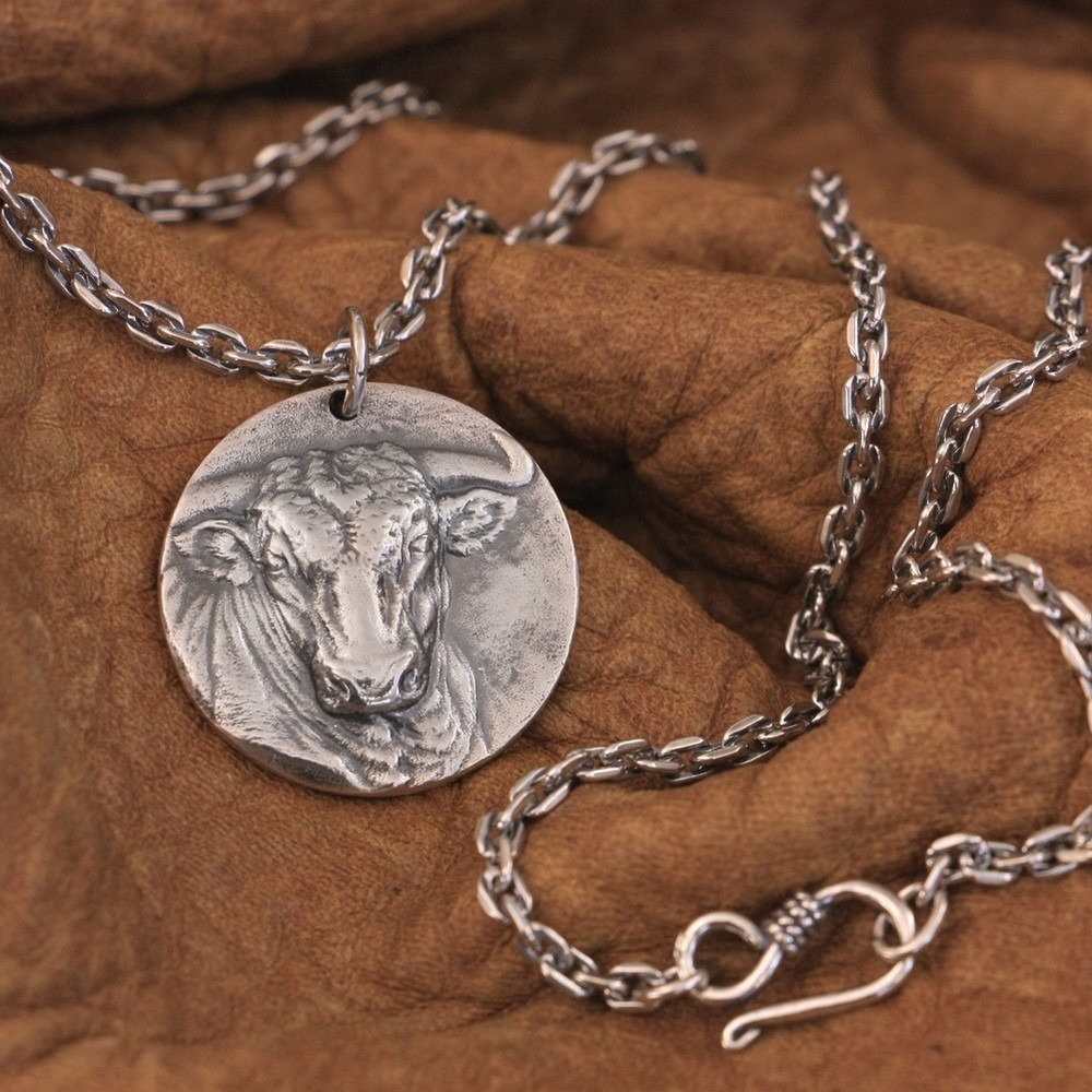 Round Bull 925 Sterling Silver Pendant Fashion Punk Pendant TA285A Dia. 28mm FZ