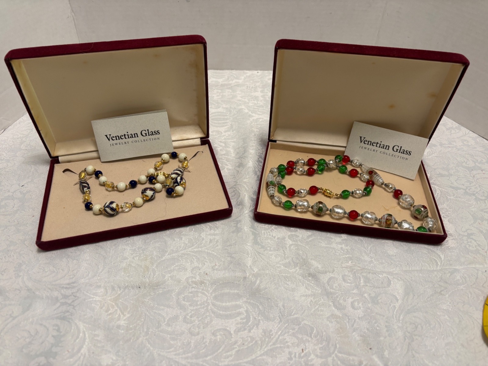 Venetian Glass Beads NECKLACE 30″ White Red Green Silver Handcrafted Italy Boxed