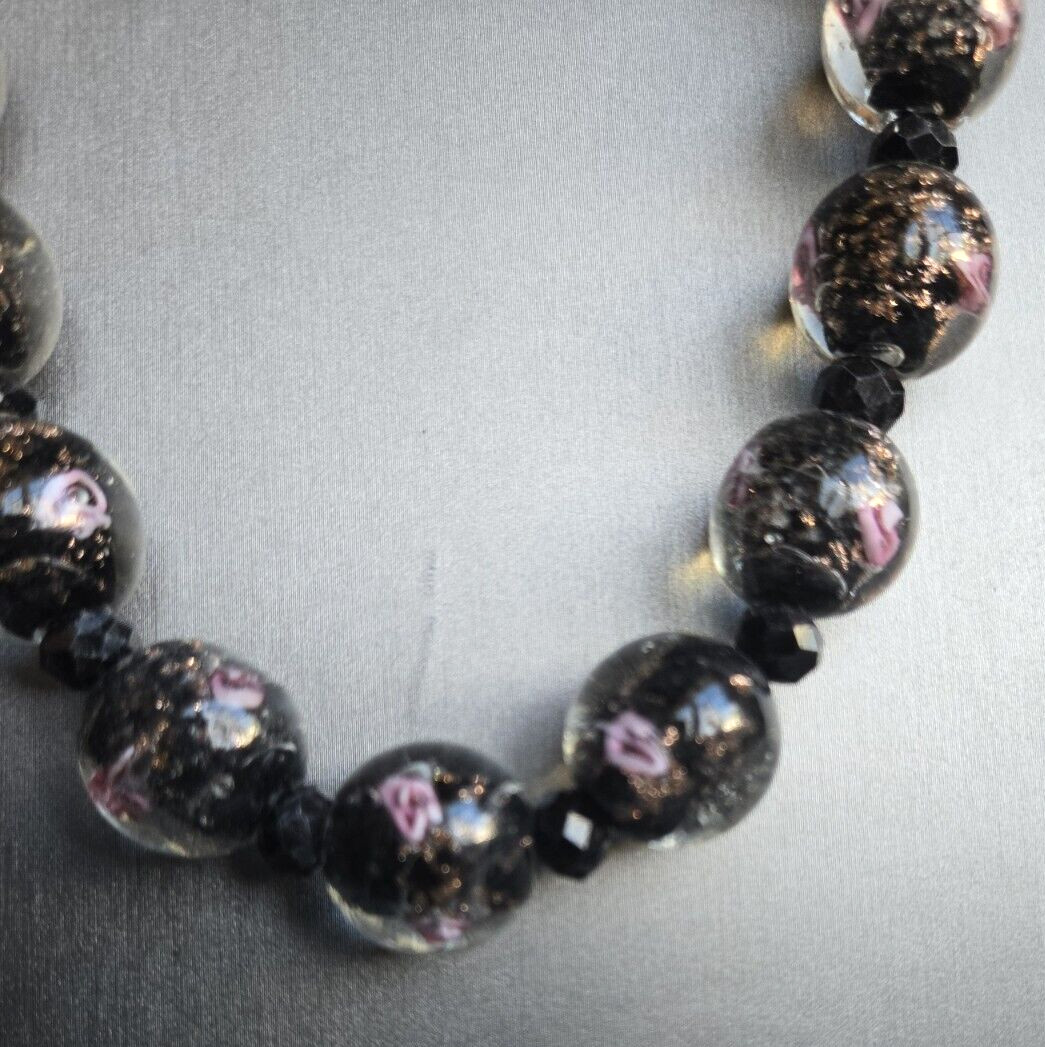 Murano Clear & Black Rosette Glass Bead Necklace 20-22 Inches in Silvertone
