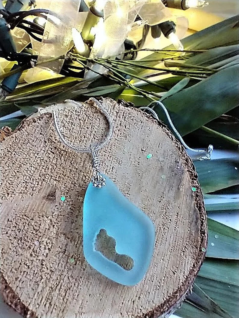 Ladies Blue Seaglass Footprint Pendant Silver Snake Chain Necklace 18 In Beach