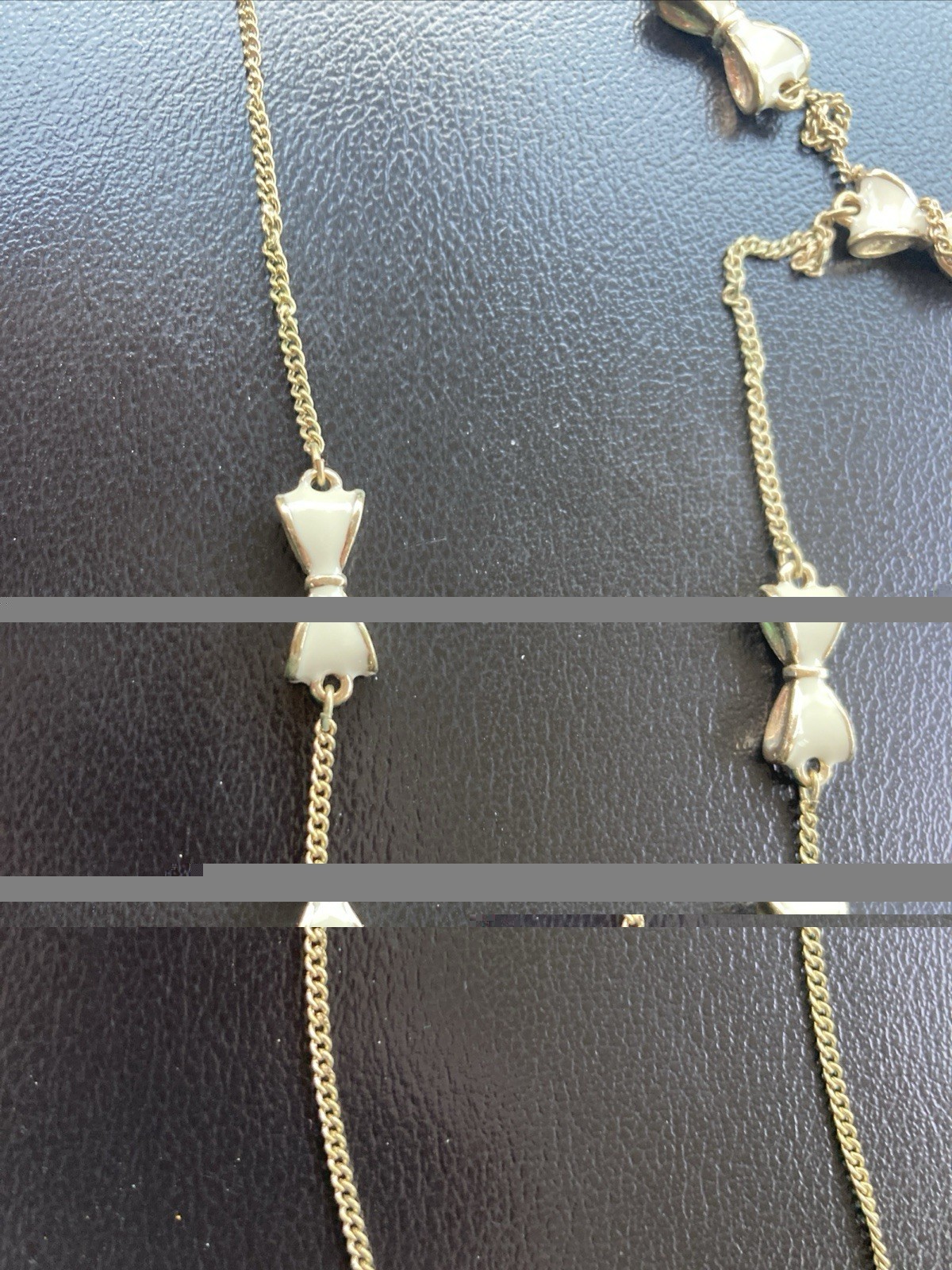 Gold Tone Necklace With White And Gold Toned Bows36 Inch