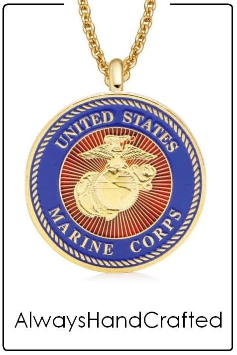 MARINE CORPS Medallion Necklace – 1 5/8″ Goldplate USMC Challenge Coin Pendant