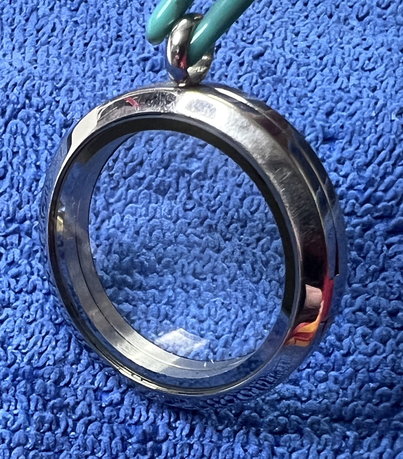 Origami Owl Living Locket Legacy Round Silver Hinged w/ Set of 11 Charms Lot