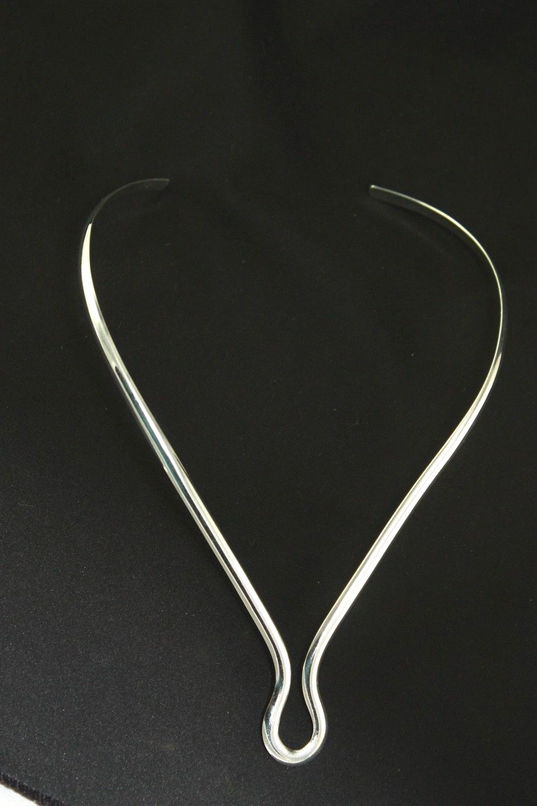 .925 Sterling Silver Plated Choker Collar Necklace V Shape Shiny Fashion Jewelry