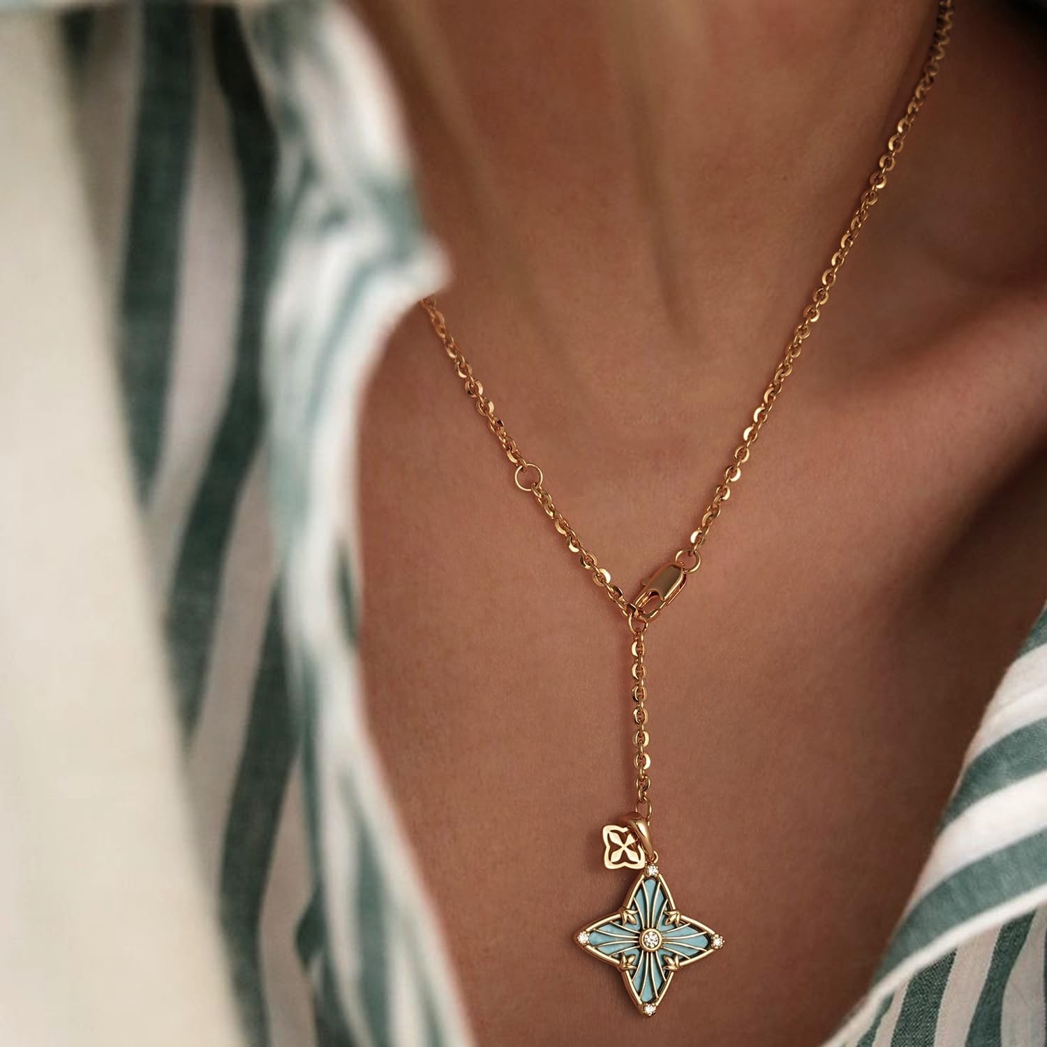 MYEARS Women Clover Necklace Pendant Turquoise Cubic Zirconia One Size, Gold