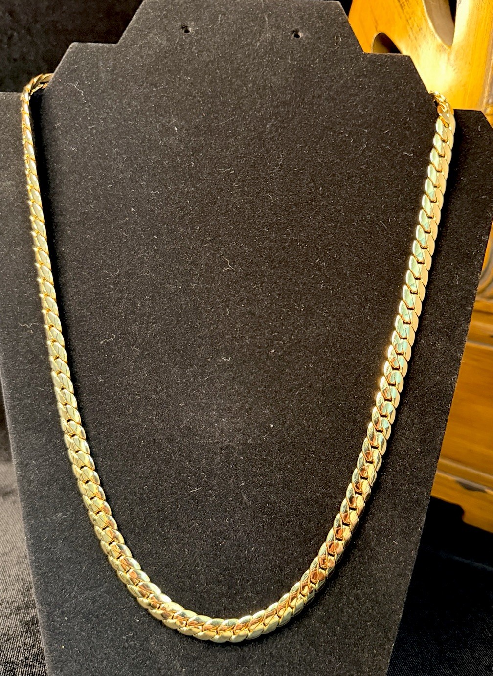 Miami Cuban 14K Stamped Gold Filled 24in 8MM necklace W/ Box Lock BRAND NEW.