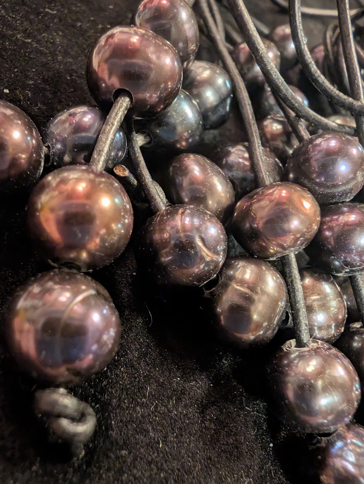 Bolo Lariet Leather Biker Necklace with Genuine Gray Pearls 8 in 1 Necklace 58″