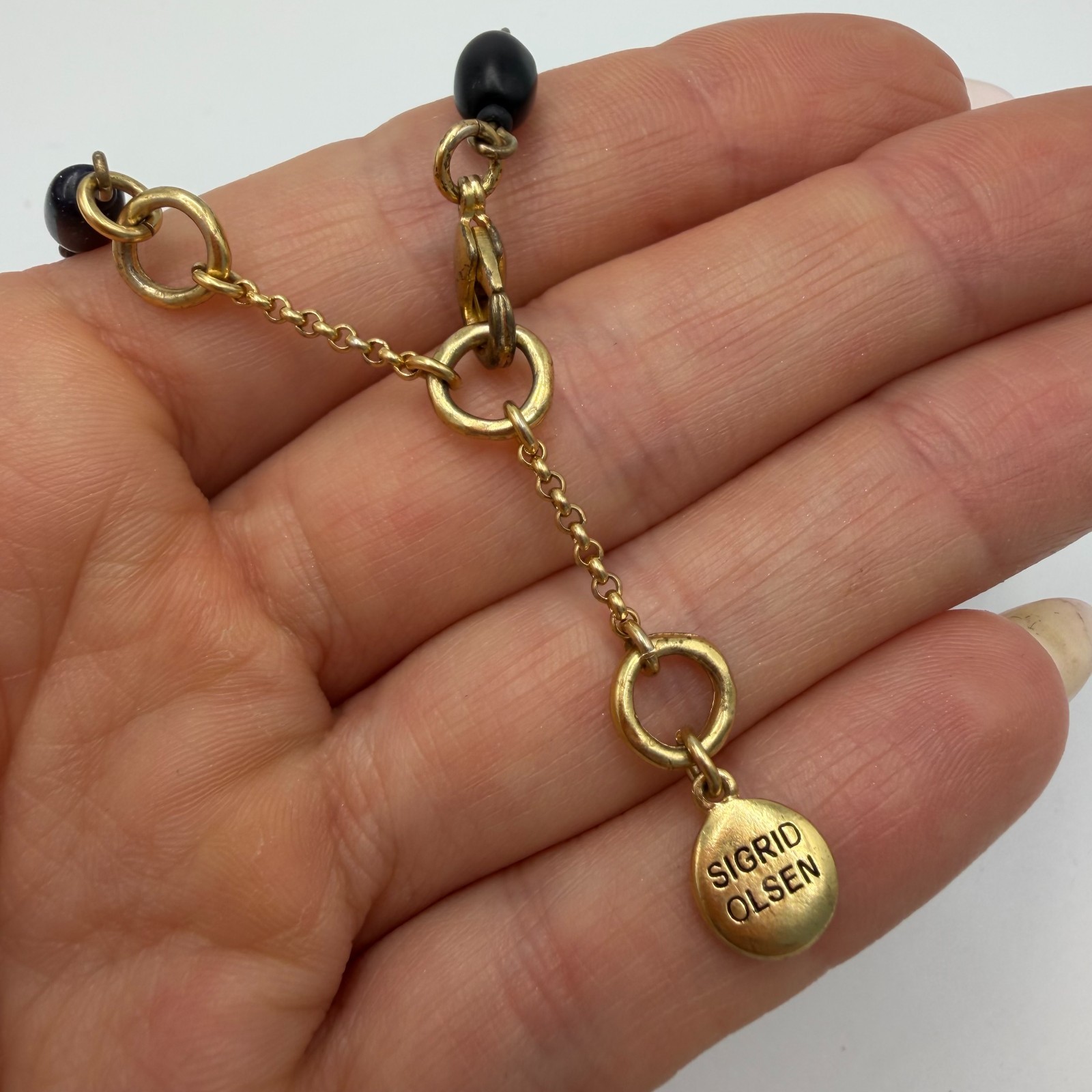 Vintage Black Beaded Pendant Necklace Gold Tone Toggle Clasp 1980s Style 45cm