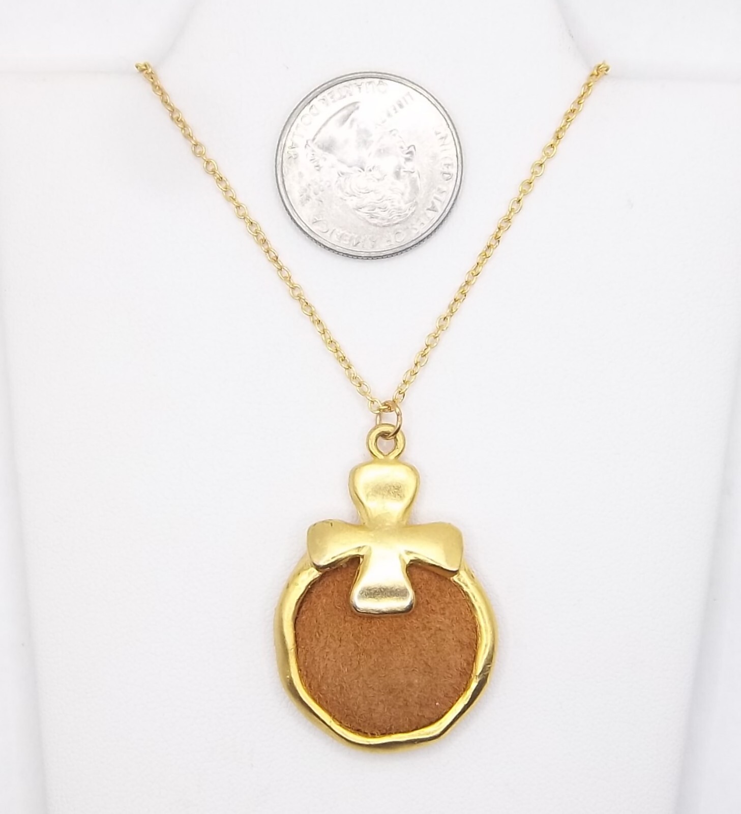 Gold Tone Black, Light or Dark Brown Accented Pendant 20 in. Necklace … #572